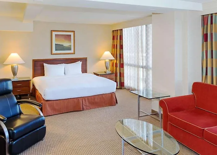 Hilton Chicago O'hare Airport Hotel 4*