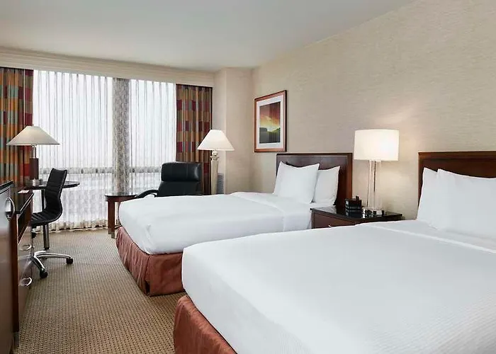 Hilton Chicago O'hare Airport Hotel 4*