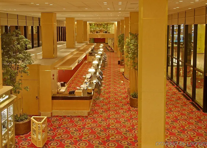 Hotel Hilton Chicago O'hare Airport 4*